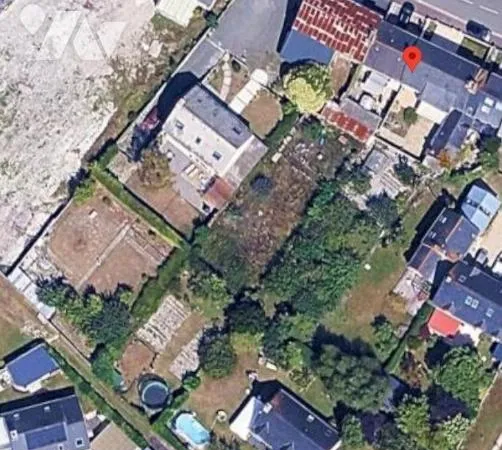Terrain 669 m²