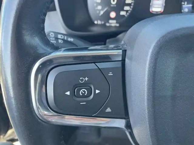 Volvo Xc40 d3 adblue 150 ch geartronic 8 — photo 84