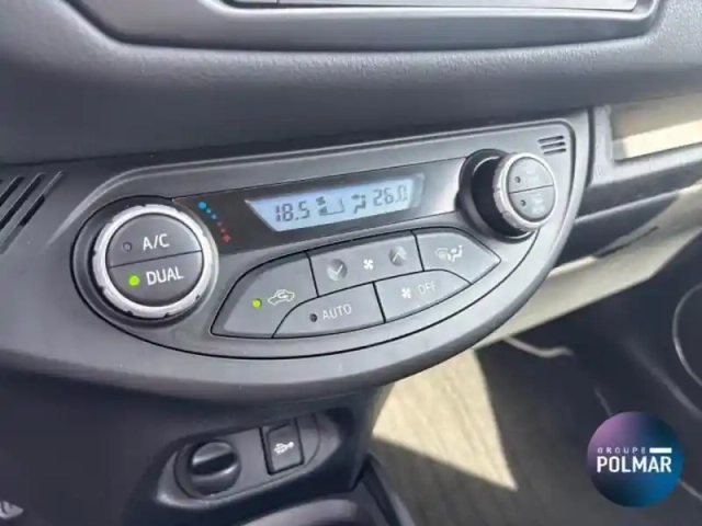 Toyota Yaris 110 vvt-i design y20 cvt 5p my19 — photo 15