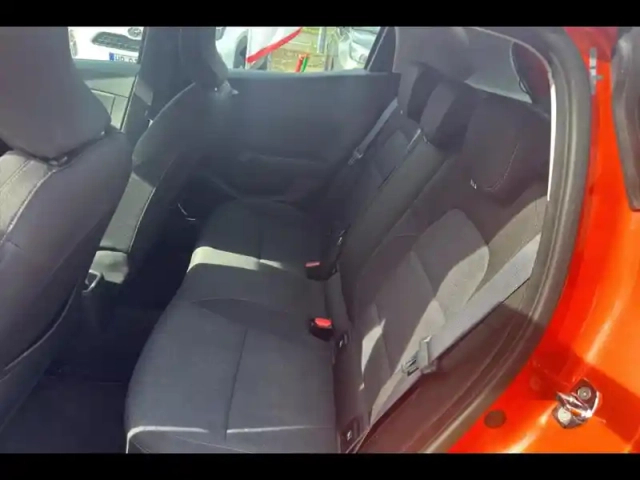 Renault Clio 1.0 tce 90ch equilibre — photo 11