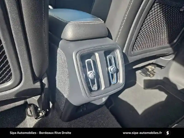 Volvo Xc40 b3 163 ch dct7 — photo 11