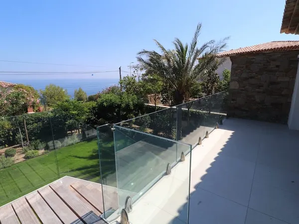 Maison 4 pièces 151 m²