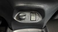 Toyota Yaris 100h Dynamic 5p RC18 — photo 21