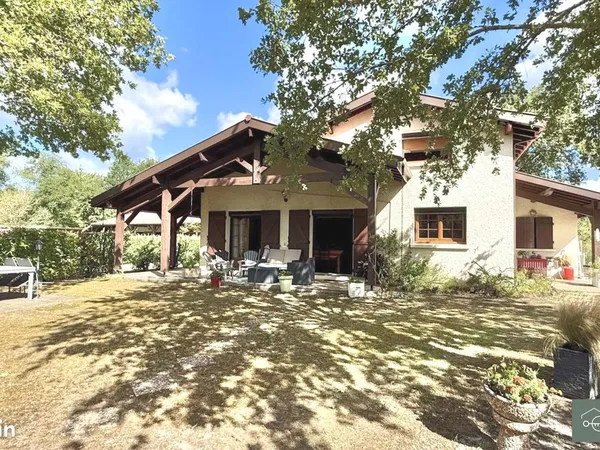 Maison 6 pièces 120 m²