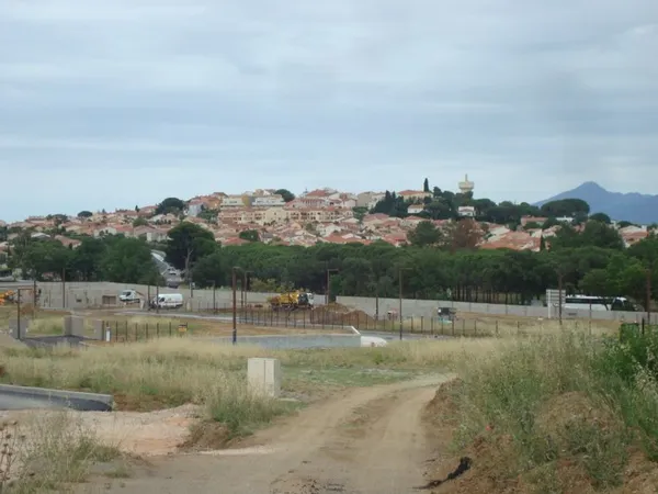 Terrain 550 m²