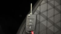 Volkswagen Taigo 1.0 TSI 110ch R-Line DSG7 — photo 16