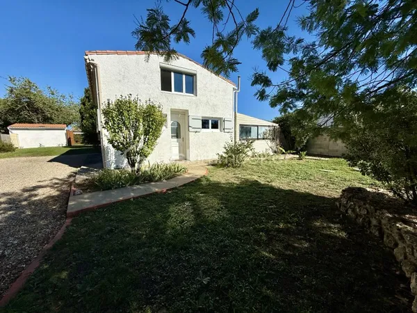 Maison 3 pièces 90 m²