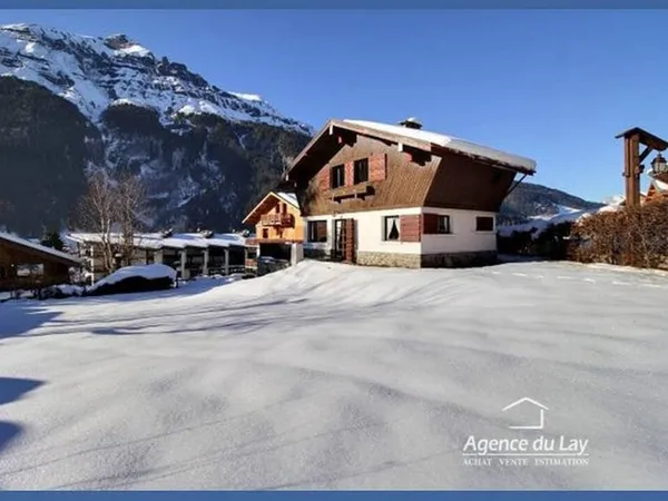 Chalet 3 pièces 122 m²