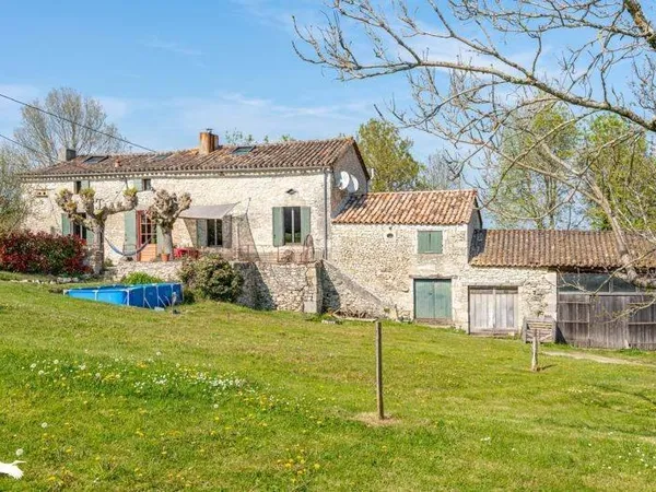 Maison 4 pièces 147 m²