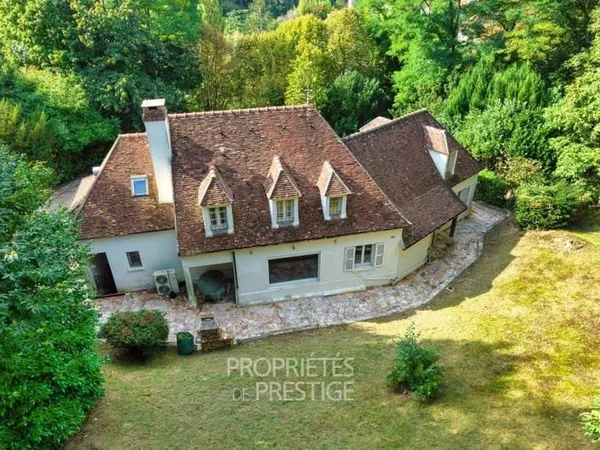 Maison 8 pièces 287 m²