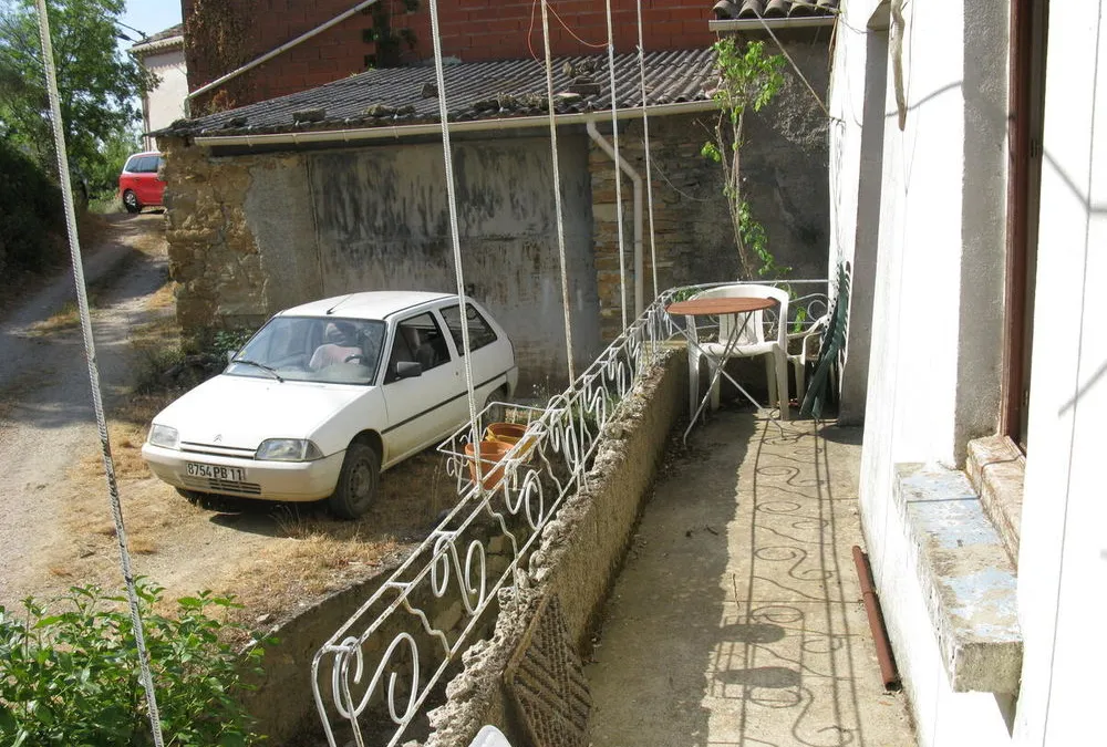 Photo 2