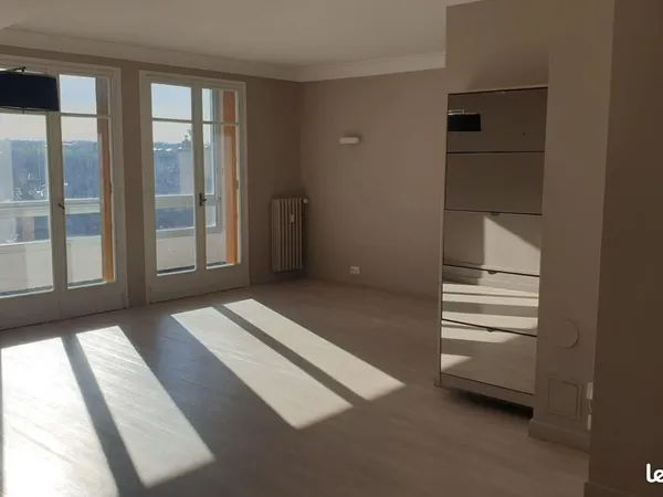 Appartement 4 pièces 74 m²