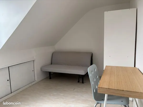 Studio 1 pièce 19 m²