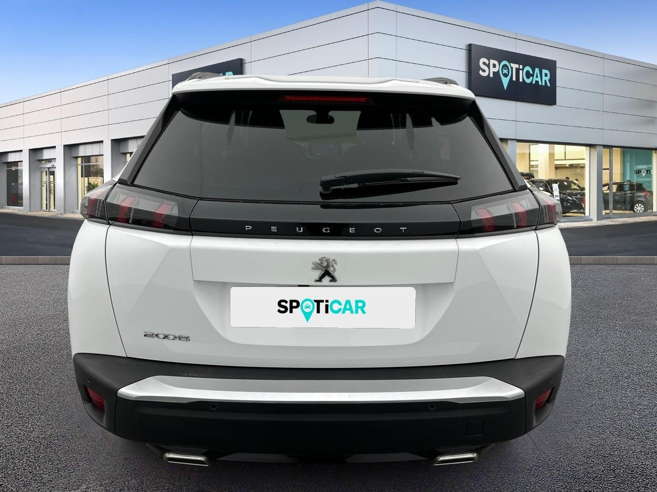 Peugeot 2008 puretech 130 s&s eat8 allure — photo 5