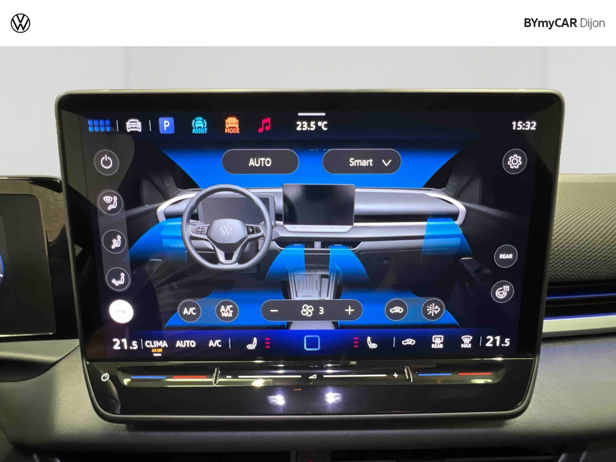 Volkswagen T-Roc 1.5 eTSI Hybrid 150 ch DSG7 — photo 21