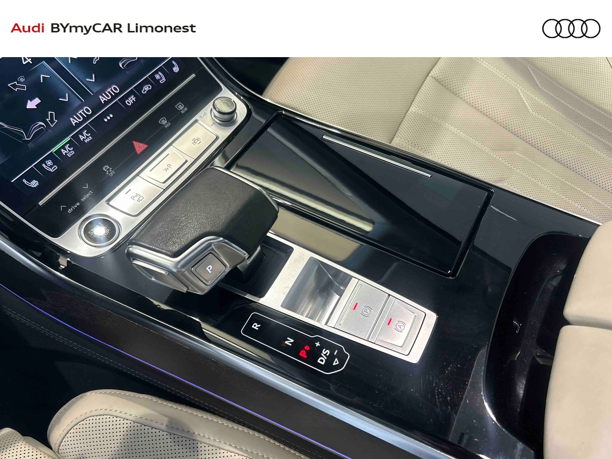 Audi A8 50 TDI 286 Tiptronic 8 quattro — photo 16