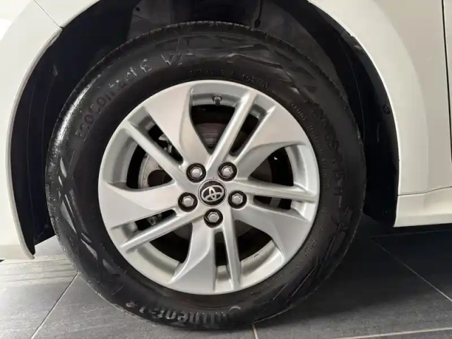 Toyota Yaris 120 vvt-i dynamic business 5p mc24 — photo 9