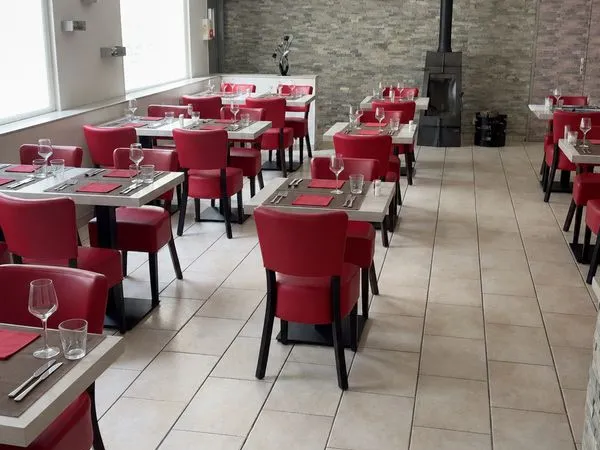 Ensemble restaurant immeuble