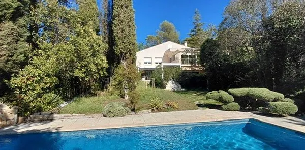 Maison et villa de prestige Vente Montferrier-sur-Lez 10p 195m² 891750€