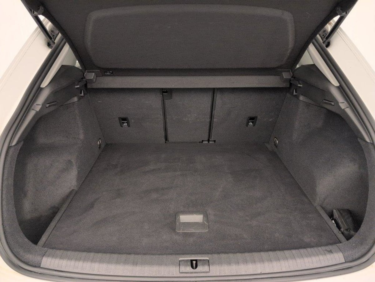 Audi Q3 — photo 11