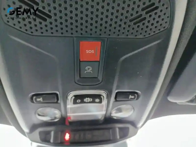 Peugeot 2008 100 s&amp;s bvm6 — photo 22