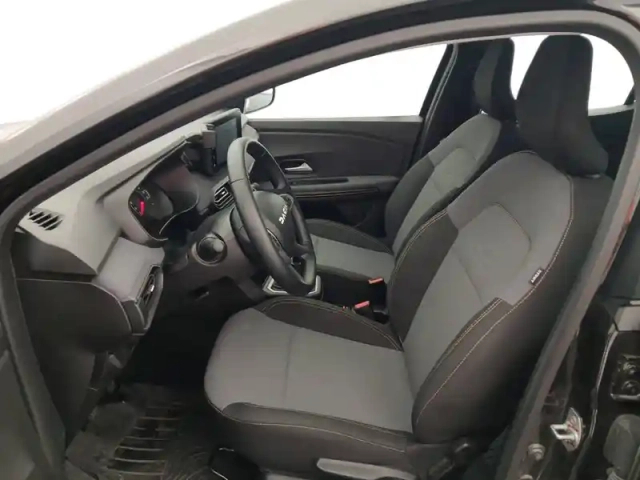 Dacia Sandero tce 90 gsr2 — photo 10