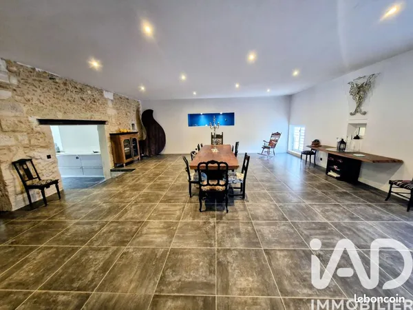 Propriété 16 pièces 772 m²