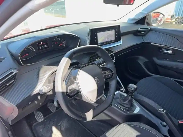 Peugeot 208 puretech 100 s&amp;s bvm6 — photo 20