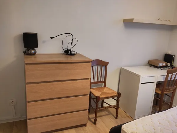 À louer studio Pessac (33)