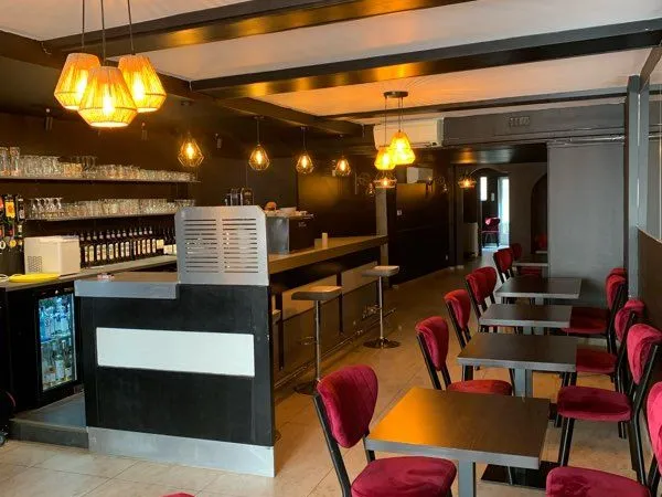 Café Bar Ambiance