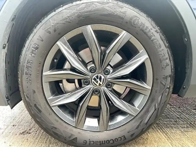 Volkswagen Tiguan allspace 2.0 tdi 150ch dsg7 — photo 6