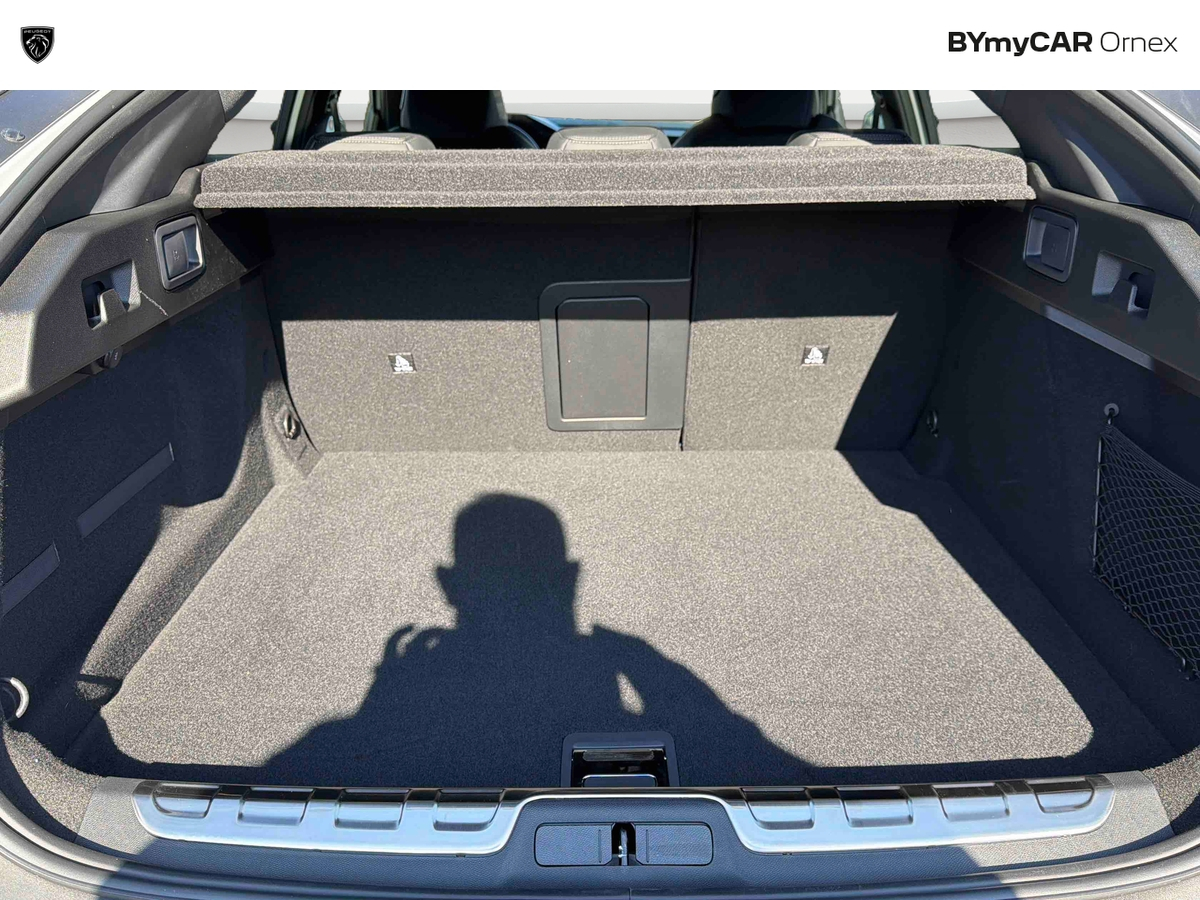 Peugeot 408 Electrique 58 kWh 210ch — photo 12