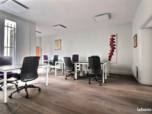 Bureaux 90 m²