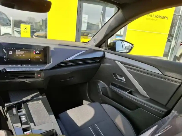 Opel Astra electrique 156 ch &amp; batterie 54 kwh — photo 23