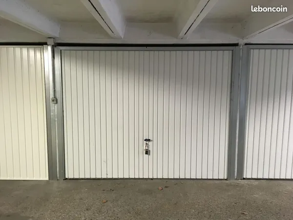 Stationnement Vente Neydens   31500€