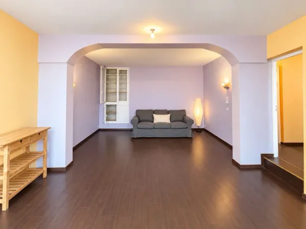 Local professionnel 3 pièces 65 m²