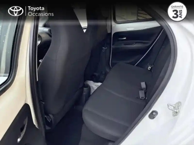 Toyota Aygo X 1.0 vvt-i 72ch dynamic — photo 12