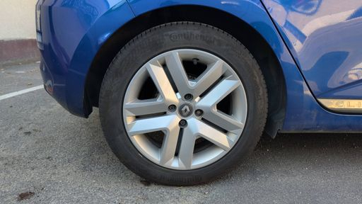 Renault Clio 1.0 TCe 100 - Zen – 2019 – 103769 km – Essence – Boîte Manuelle — photo 47