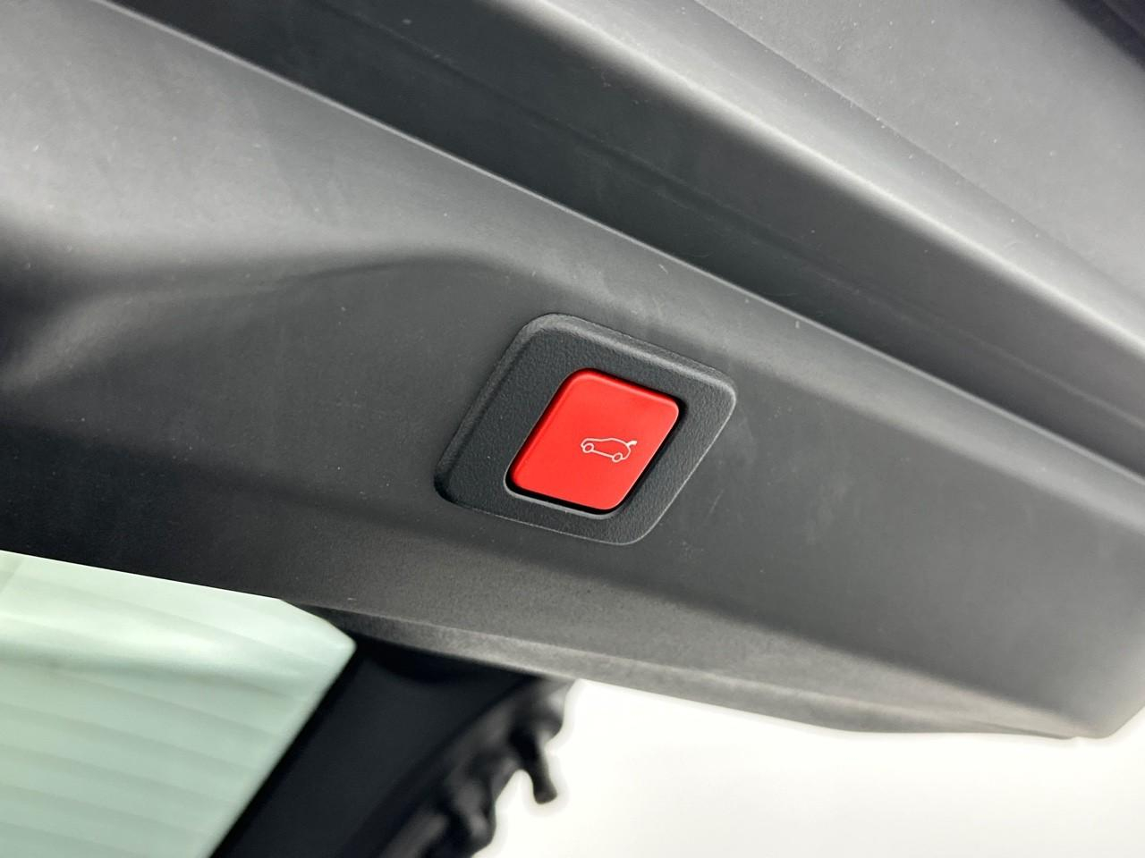 Peugeot 3008 hybrid 136 e-dcs6 gt — photo 38
