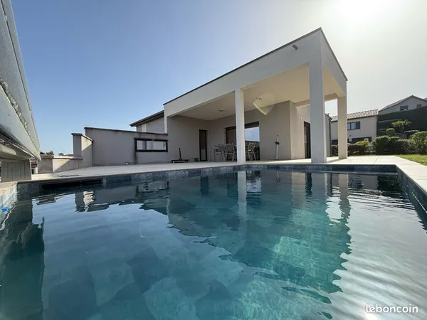 Maison 146m2 avec piscine