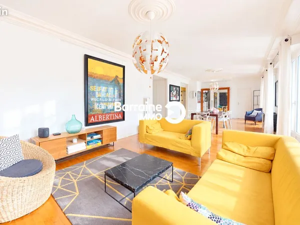 Appartement 3 pièces 112 m²