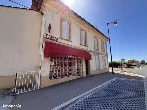 Maison 8 pièces 179 m²