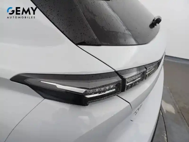 Peugeot 308 hybrid 136 e-dcs6 — photo 57