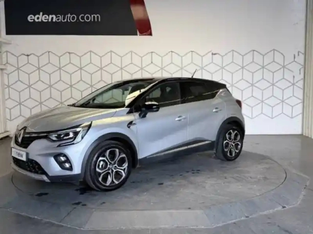 Renault Captur e-tech plug-in 160 — photo 42