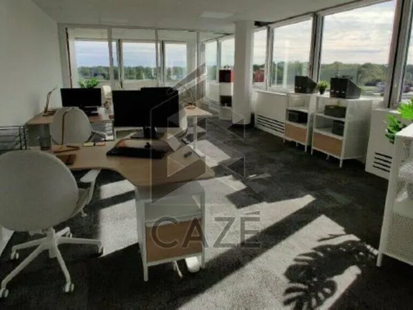 Bureaux 2315 m²