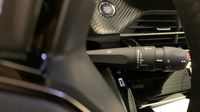 Peugeot 2008 1.2 Hybrid 145ch Allure e-DCS6 — photo 24