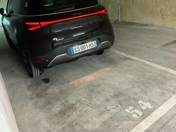 Parking rue de Lnaudience / chemin des accates