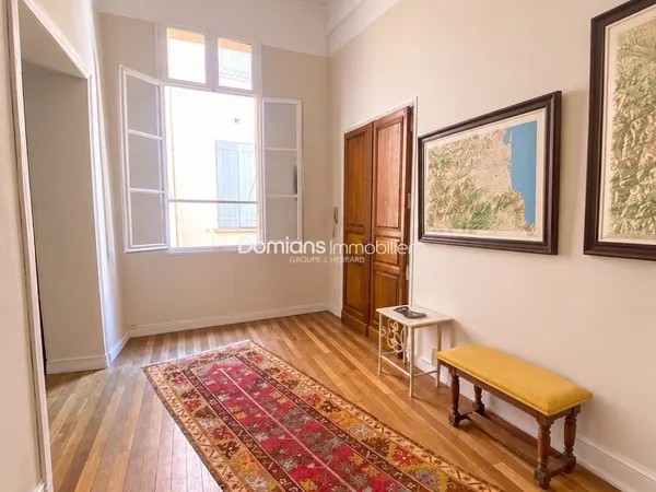 A VENDRE - PERPIGNAN COEUR DE VILLE - APPARTEMENT T3 BOURGEOIS