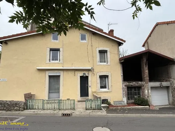 Maison Familiale à Courpière