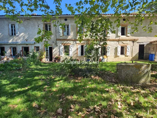 Grande maison de famille et maison d'amis